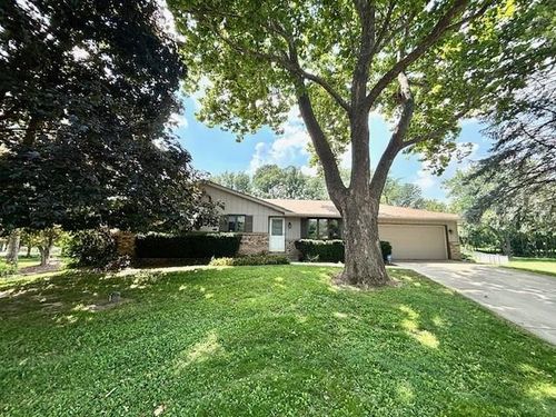 5527 Cirrus Ct, Rockford, IL, 61109-3505 | Card Image