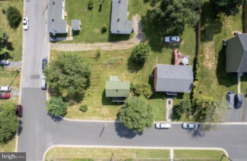 704 Parkview Dr, FRONT ROYAL, VA, 22630-2214 | Card Image