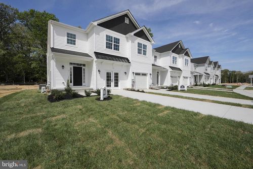 105 Birchwood Ln, Williamstown, NJ, 08094-5107 | Card Image