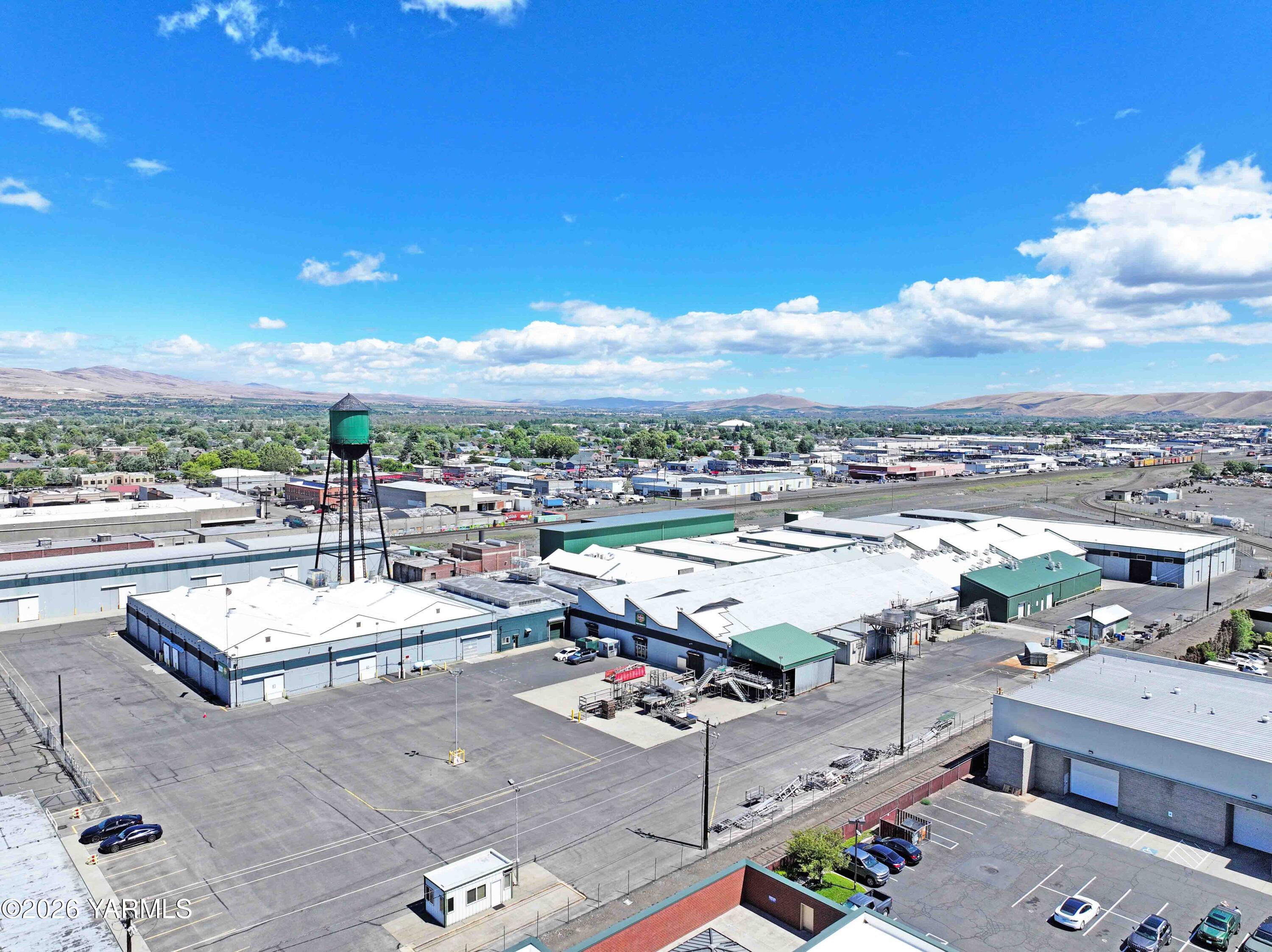 108 W Walnut St, Yakima, WA 98901
