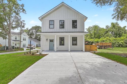 921 Main St, Charleston, SC, 29407-6137 | Card Image