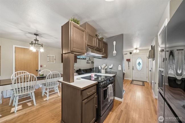 19703 228 Th Ave E, House other with 3 bedrooms, 2 bathrooms and 3 parking in Orting WA | Image 8