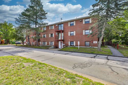 19-12 E Side Dr, Concord, NH, 03301-5402 | Card Image