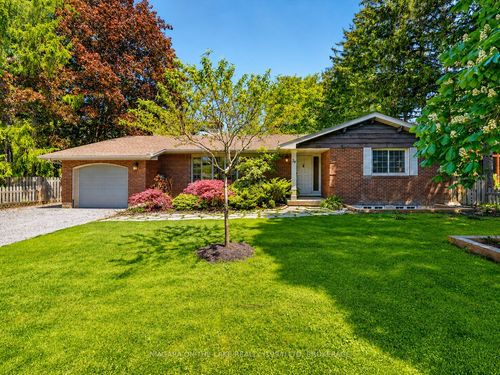 29 Circle Street, Niagara on the Lake, ON, L0S1J0 | Card Image