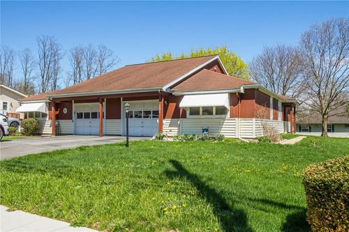 151 N Bloomfield Rd, Canandaigua, NY, 14424-1052 | Card Image