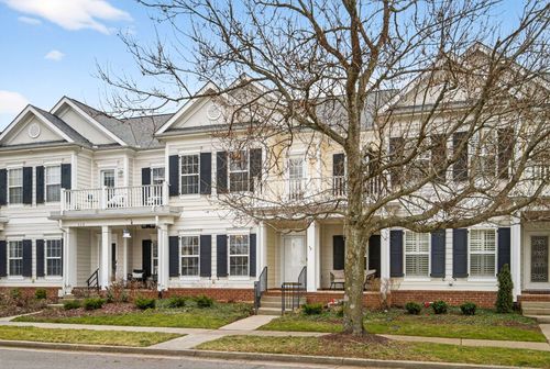 630 Springlake Dr, Franklin, TN, 37064-4747 | Card Image