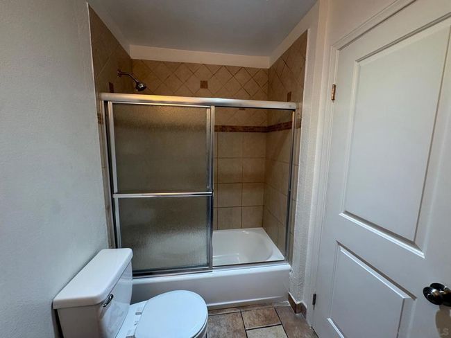 UNIT-8 - 432 Edgehill Ln, Condo with 2 bedrooms, 1 bathrooms and 1 parking in Oceanside CA | Image 16