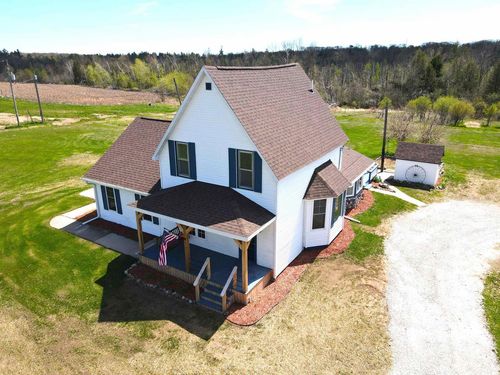 W7675 Moonshine Hill Road, MIDDLE INLET, WI, 54177 | Card Image