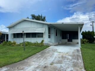 Periwinkle Cir, Sebastian, FL 32976
