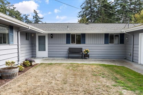 27540 State Route 20, Oak Harbor, WA, 98277-8310 | Card Image