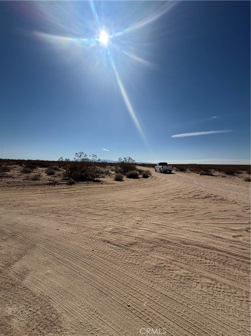 0 Saturn St, Joshua Tree, CA, 92252 | Card Image