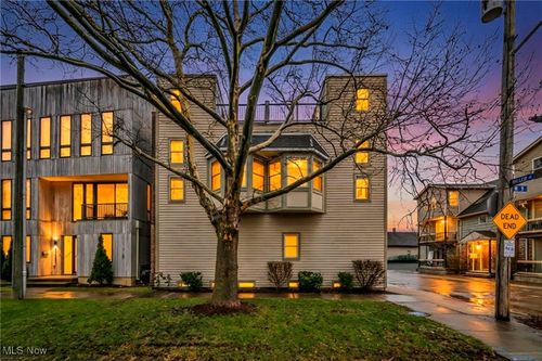 2339 W 5th St, Cleveland, OH, 44113-4517 | Card Image