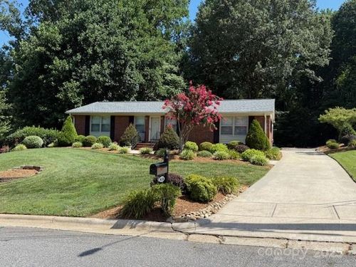 418 Holland Cir, Statesville, NC, 28677-4116 | Card Image