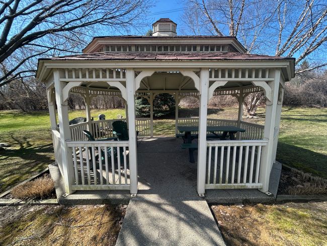 386 Concord Pl, Condo with 1 bedrooms, 2 bathrooms and null parking in Bloomfield Hills MI | Image 26