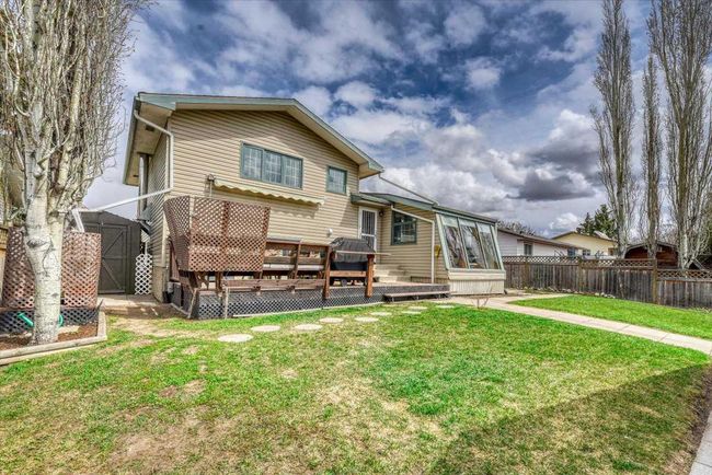 128 Thistle Way, Home with 4 bedrooms, 1 bathrooms and 2 parking in Strathmore AB | Image 5