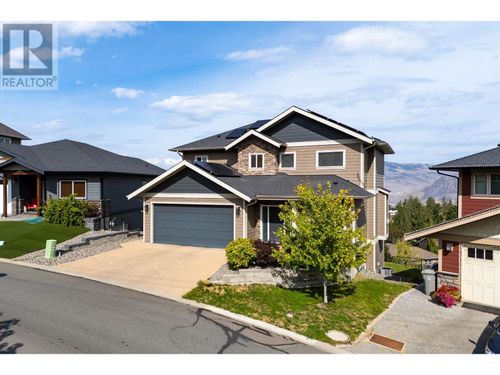 2-460 Azure Pl, Kamloops, BC, V2E0A9 | Card Image