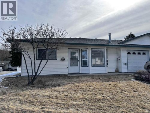 1-814 Cariboo Trail, 100 Mile House, BC, V0K2E0 | Card Image