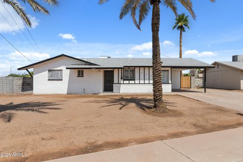 2230 E Chipman Rd, Phoenix, AZ, 85040-2626 | Card Image