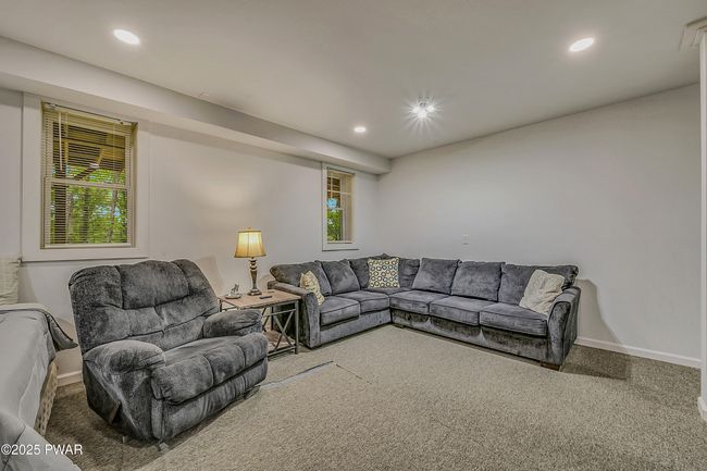 Bonus Room | Image 32