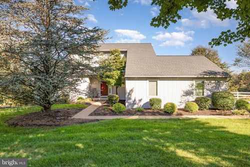 1523 Ridge Rd, ELIZABETHTOWN, PA, 17022-8410 | Card Image