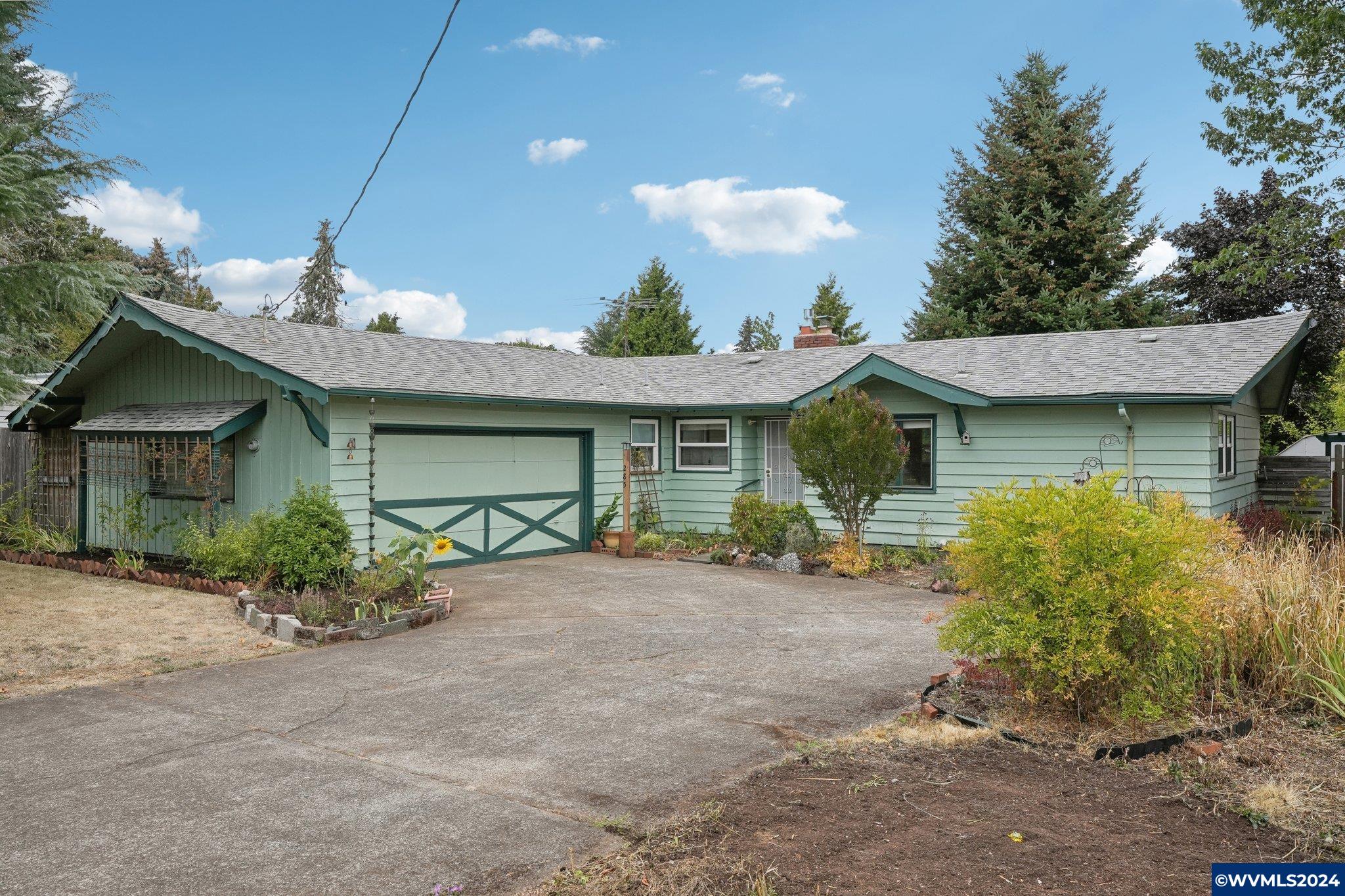 Idylwood Dr, Salem, OR 97302