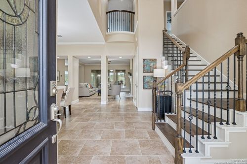 2194 Ranch Loop Dr, New Braunfels, TX, 78132-4344 | Card Image