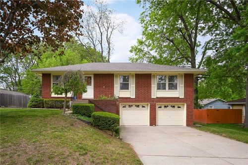 14622 E 36th Street S, Independence, MO, 64055 | Card Image