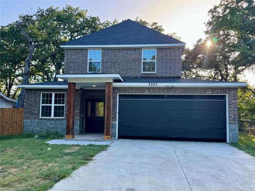 3203 Sherry Ln, Balch Springs, TX, 75180-1645 | Card Image