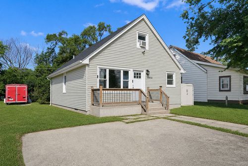 16612 Geneva Dr, Harvey, IL, 60426-6017 | Card Image