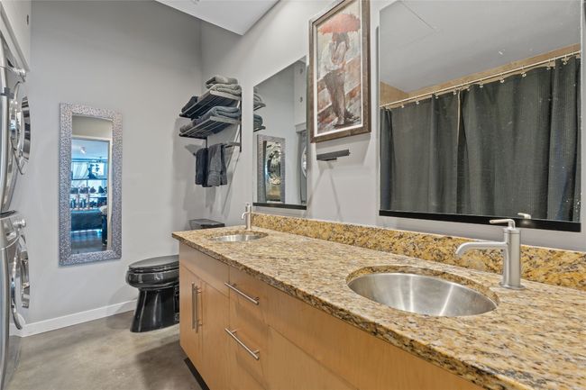UNIT-319 - 2124 E 6 Th St, Condo with 1 bedrooms, 2 bathrooms and 1 parking in Austin TX | Image 9