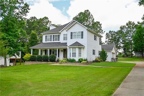 458 Lisa Cir, Winder, GA, 30680-7217 | Card Image