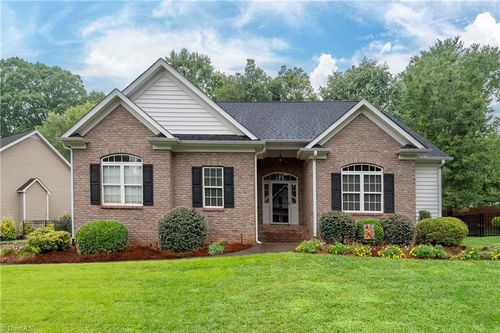 4032 Clinard Rd, Clemmons, NC, 27012-9189 | Card Image