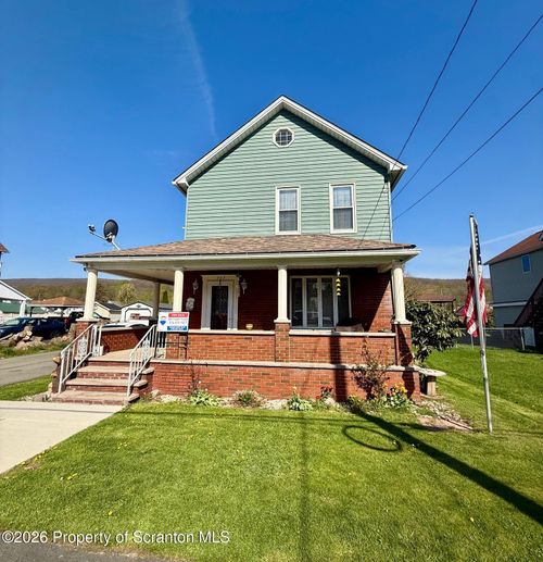 727 Lackawanna Ave, Mayfield, PA, 18433-1905 | Card Image