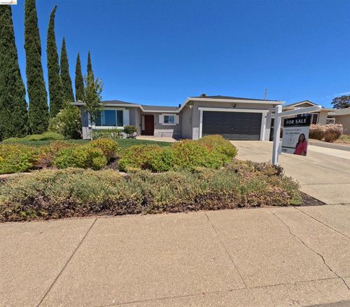 4397 Palo Verde Dr, Pittsburg, CA, 94565-6345 | Card Image