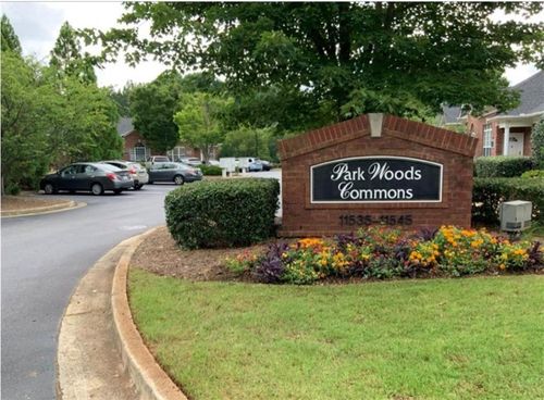 e-11535 Park Woods Cir, alpharetta, GA, 30005-4490 | Card Image