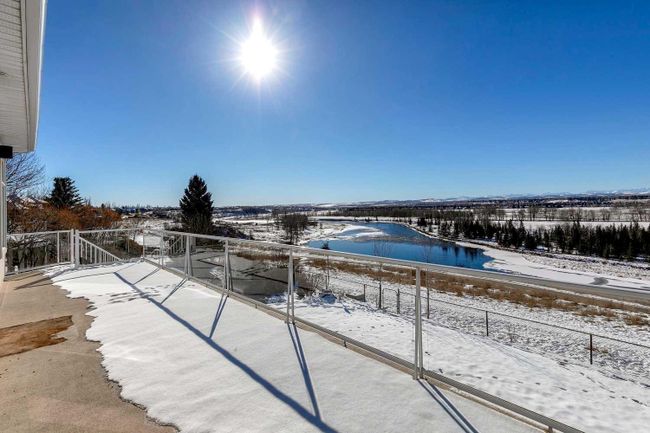 329 Douglasdale Point Se, Home with 4 bedrooms, 2 bathrooms and 6 parking in Calgary AB | Image 47