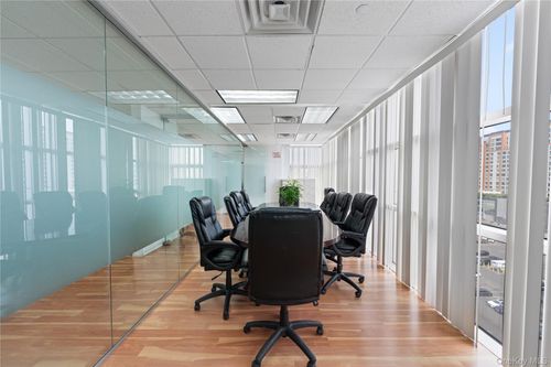 9a-136-33 37th Avenue, New York, NY, 11354 | Card Image