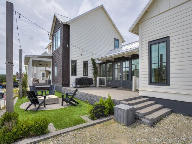 56 Center Ln, House other with 4 bedrooms, 4 bathrooms and null parking in Carlton Landing OK | Image 41