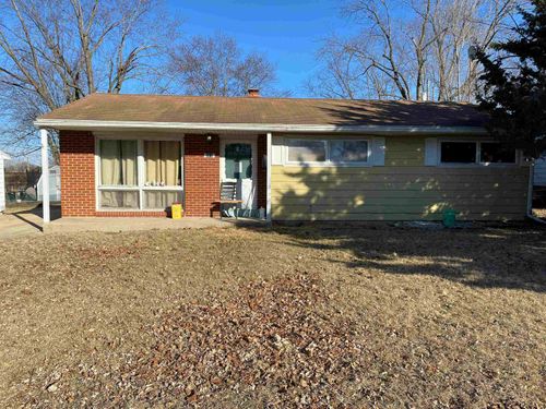 311 Stewart Dr, Freeport, IL, 61032-3730 | Card Image
