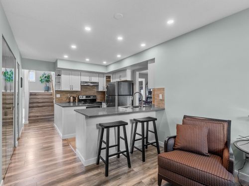 7-3440 Coast Meridian Rd, Port Coquitlam, BC, V3B7H2 | Card Image