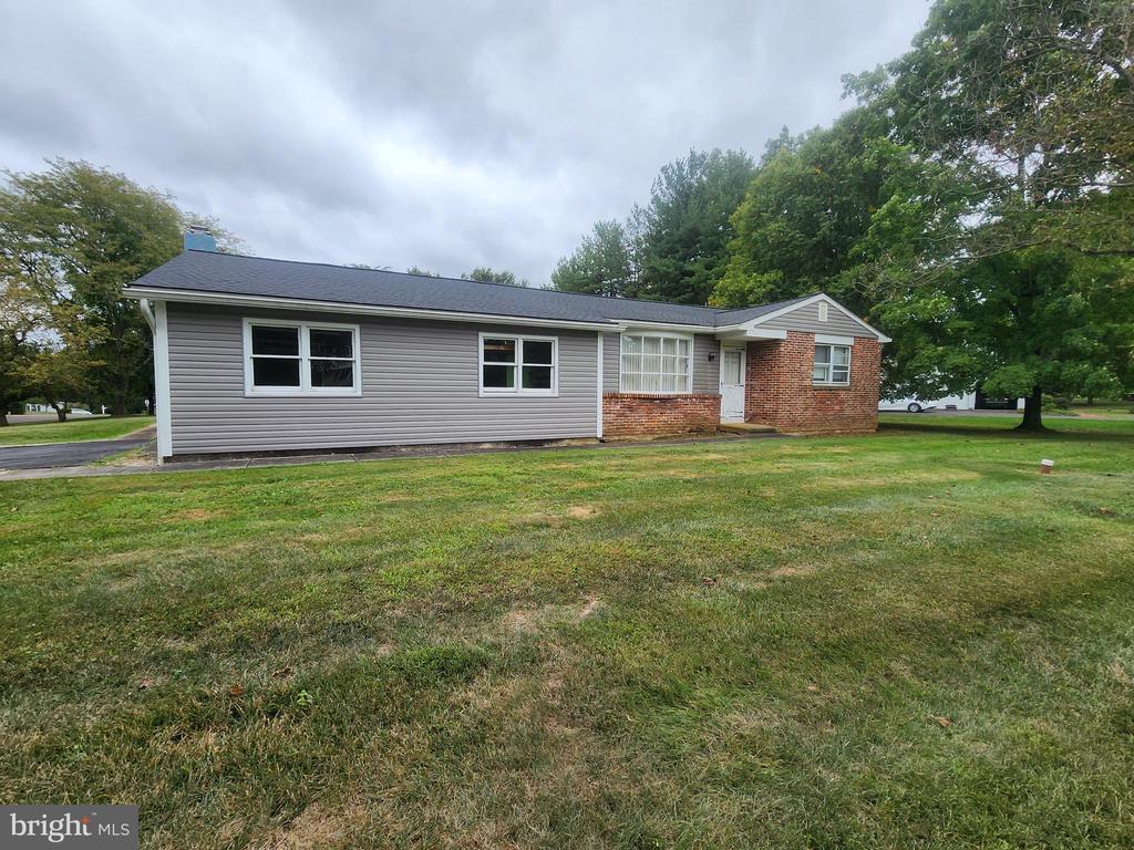 Tennis Cir, Lansdale, PA 19446