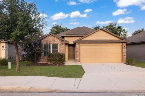 8506 Hudson Holw, San Antonio, TX, 78254-4586 | Card Image