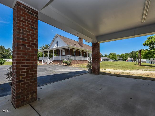 Interior - garage - parking - OK | Image 36