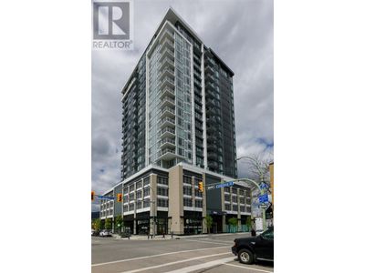 PH1 - 1588 Ellis St, Condo with 3 bedrooms, 4 bathrooms and 3 parking in Kelowna BC | Image 3