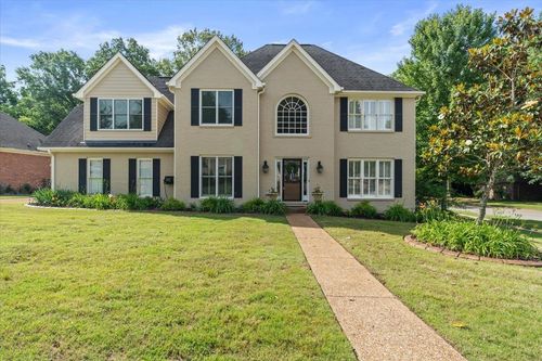 8275 Grove Creek Cv, Cordova, TN, 38018 | Card Image