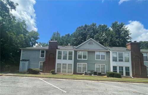 4245 Parkview Ct, Stone Mountain, GA, 30083-1294 | Card Image