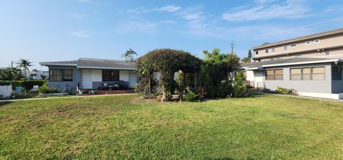 130 S Lakeside Dr, Lake Worth Beach, FL, 33460-4252 | Card Image