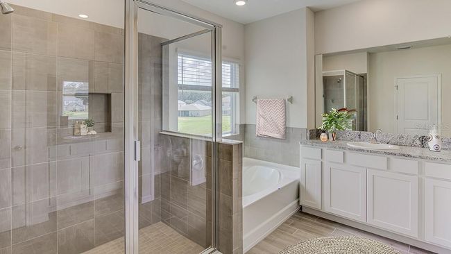 1427 Nw 128 Th Ter, House other with 4 bedrooms, 3 bathrooms and null parking in NEWBERRY FL | Image 10