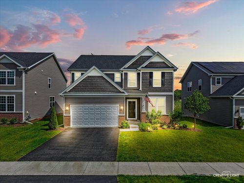 2531 Accolade Ave, Naperville, IL, 60564-1013 | Card Image