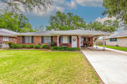 1109 Park Dr, Thibodaux, LA, 70301-3936 | Card Image